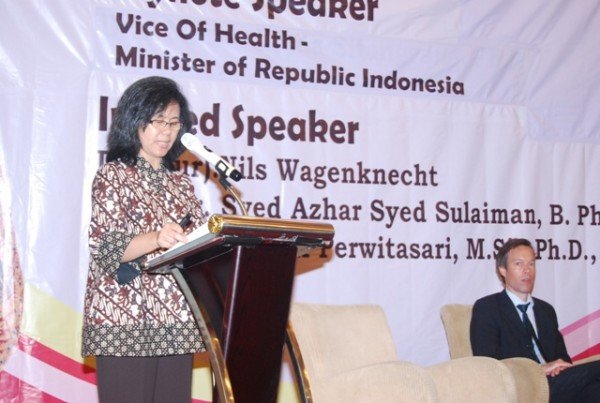 Huzna Zahir, YLKI (Indonesian Consumers Protection Foundation)